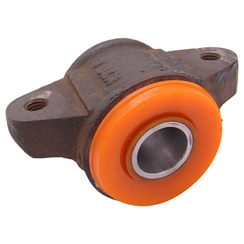 Поліуретановий сайлентблок переднього верхнього важеля Nissan Interstar В КРОНШТЕЙІ