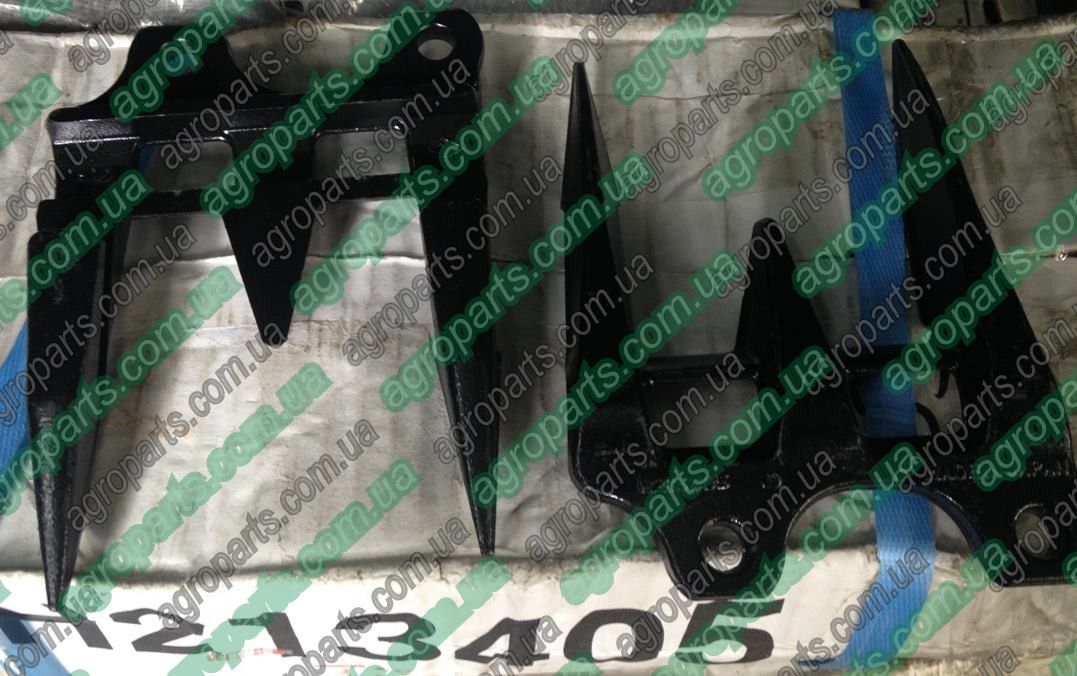 Палець H213405 жатки потрійний H170338 JD H206177 H229539 противорежущий 213405 з.год John Deere