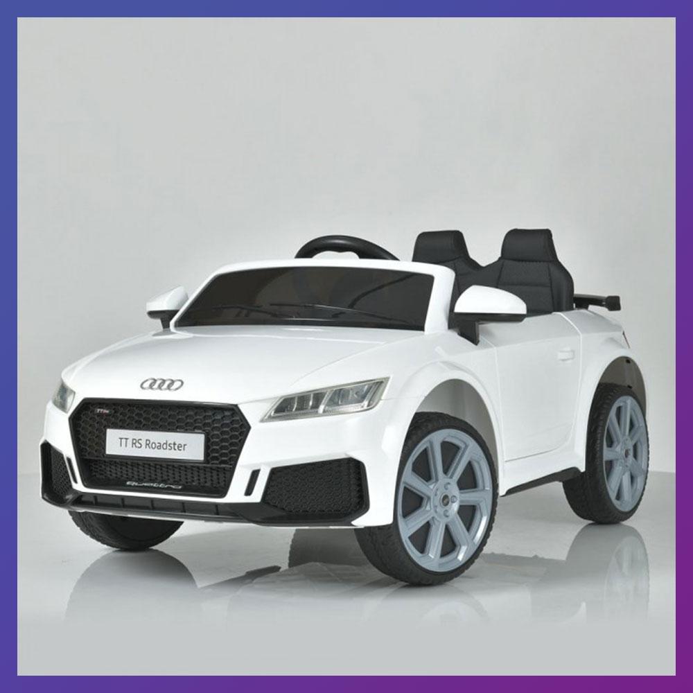 Дитячий електромобіль на акумуляторі Audi TT RS Roadster із пультом радіокерування 3-8 років білий M 5012EBLR-1