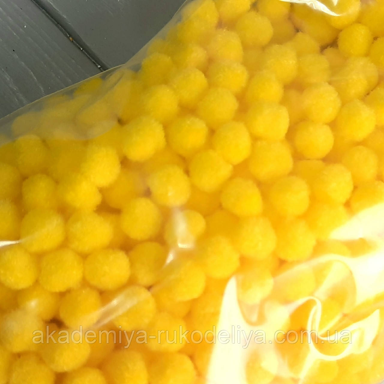 Помпони — кульки жовті. (ОПТ) D — 1.5 см, 1000 шт., фото 1