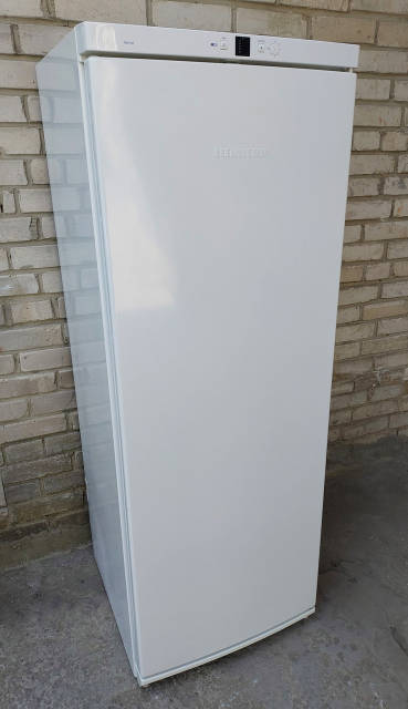 Морозильная камера Liebherr GN 2553 7 ящиков А++ No Frost 165см