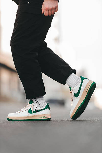 Nike air force 1 07 txt green hot sale