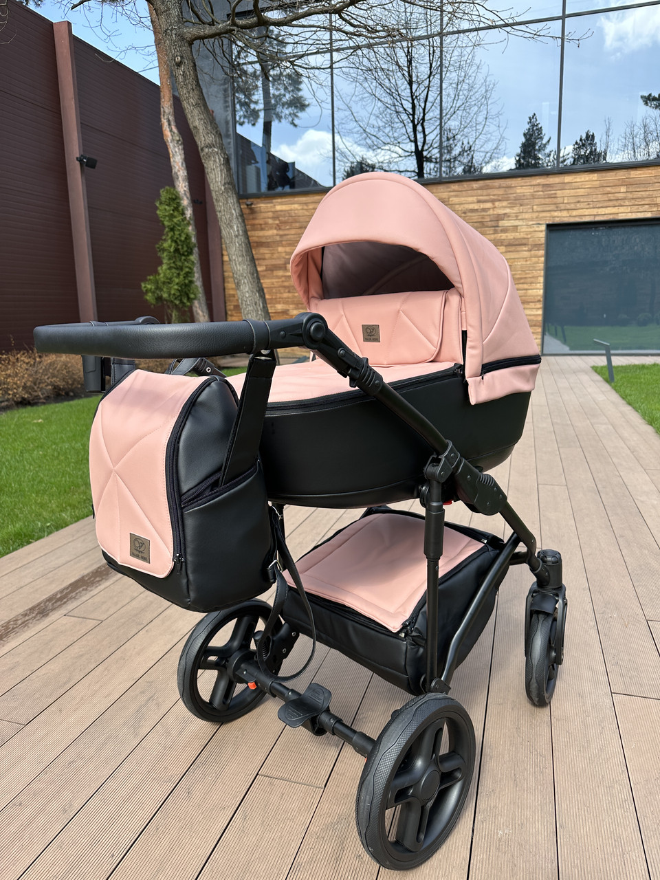 Коляска 2 в 1 Baby Pram Berta eco