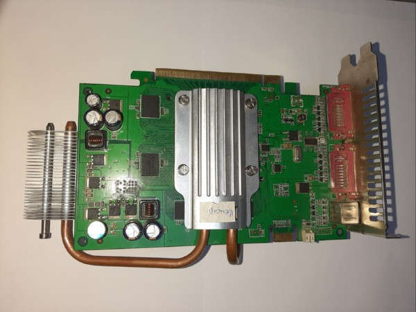 PCI-E, GeForce 8600 GT Sonic+ 256Mb DDR3 НЕ РОБОЧА
