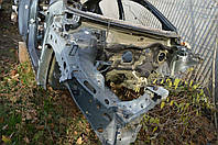 Четверть передняя правая Chevrolet Volt 11-15 графит (01) только стойка под петли 23480362