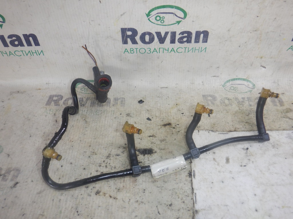 Купити Паливна трубка (1,5) Renault MEGANE 2 2006-2009 (Рено Меган 2 ...