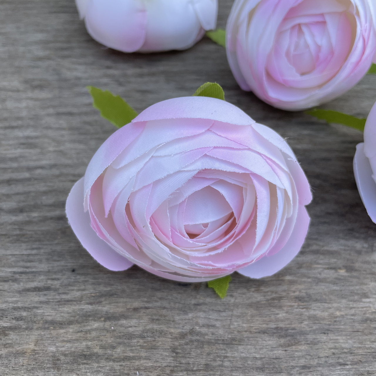 Головки лютики, камелії, ранзинкулюса 7 см світло-рожевий, фото 1