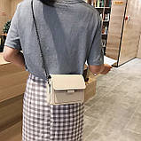 Жіноча класична сумка крос-боді на ланцюжку біла молочна, фото 2