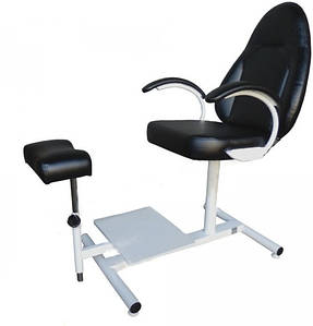 Педикюрне крісло з регульованою пуф-підставкою КП-2
