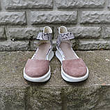 Замшеві босоніжки на танкетці, фото 4