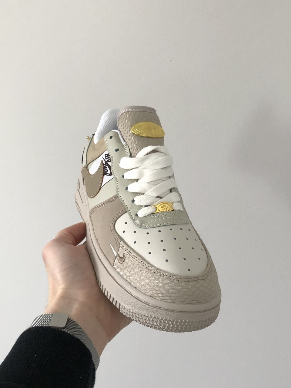 Light nike 2025