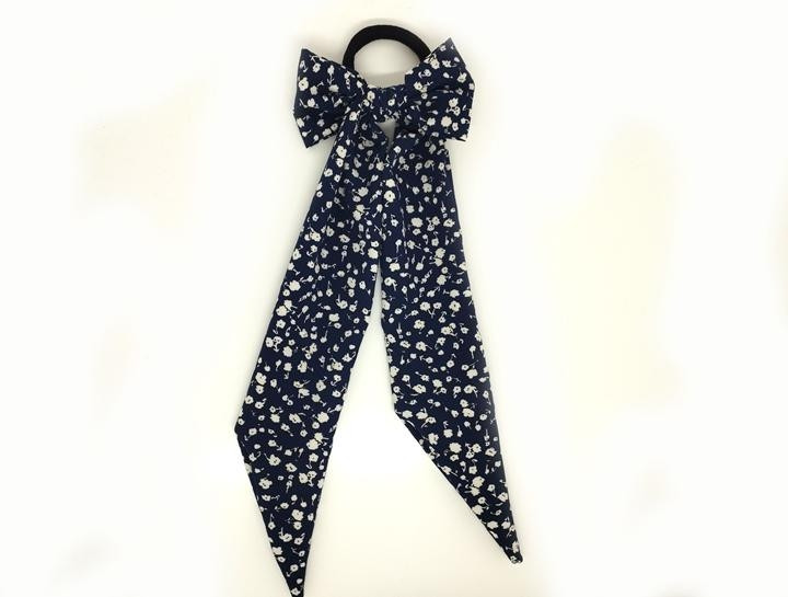 Гумка для волосся бант Твіллі чорно-білий, фото 1