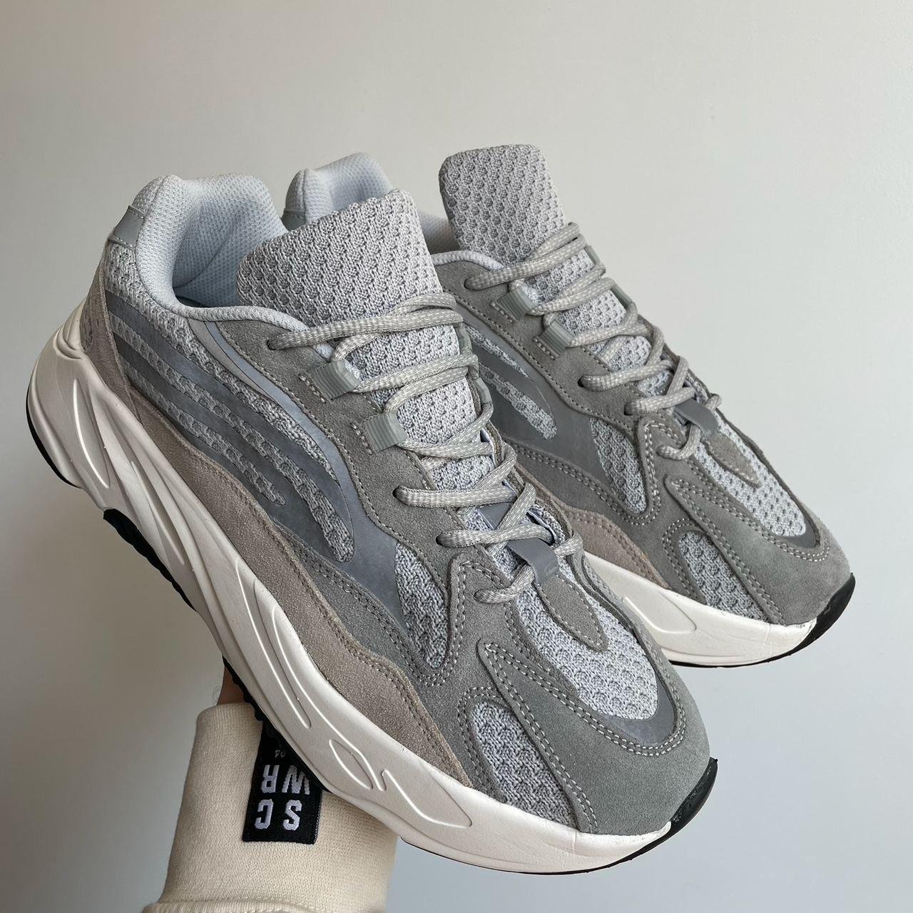 Кросівки чоловічі сірі Adidas Yeezy Boost 700 "Static" (12416), фото 1
