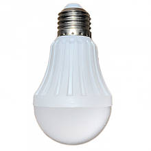 LED Lamp 5 Watt з акумулятором (автонна робота до 12 годин)