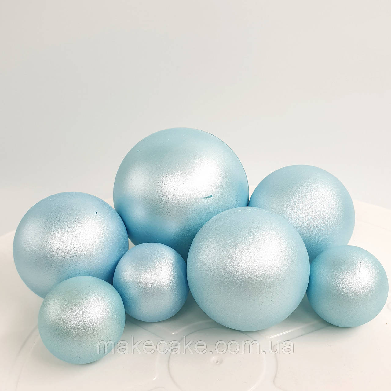 Шоколадні сфери Блакитні перламутрові — 7 шт.