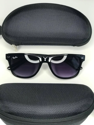 Модні сонцезахисні окуляри 2023 Ray ban wayfarer, Кратні літні окуляри чорні глянсові  (РАСПРОДАЖА)
