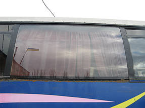 Изготовление и замена лобового стекла на автобус Noge Renault FR 1 NOGE в Никополе (Украина) 2