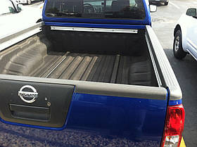 Nissan Frontier 2013-2021 Накладки накладка на багажник ліва права Нові Оригінал