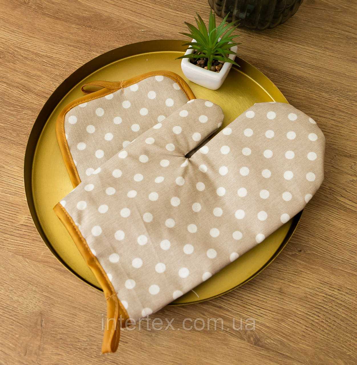 Перчатка + прихватка водоотталкивающая "Горошек бежевый", фото 1