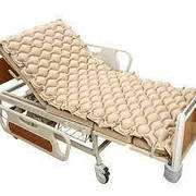 Протипролежневі та ортопедичні подушки і матраци, вироби з текстилю