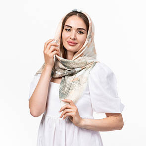 Тоненька кашемірова хустка розміром 100х100см з абстрактним принтом