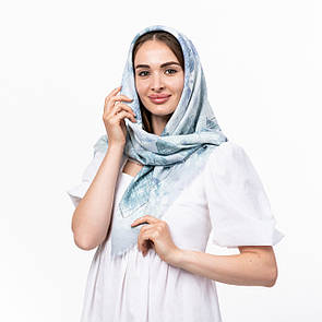 Тоненька кашемірова хустка розміром 100х100см з абстрактним принтом