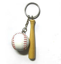 Брелок, тематика спорт, гра Бейсбол — "Бейсбольна біта з м'ячем", білий/бежевий колір