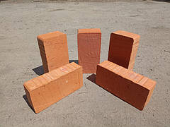 Цегла будівельна