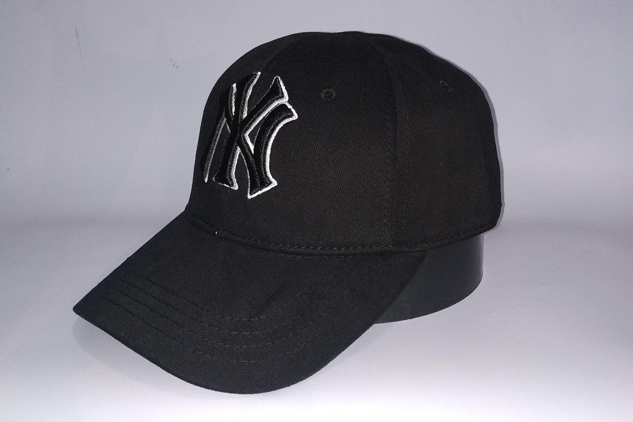 Бейсболка чоловіча New York 23-3853 чорна