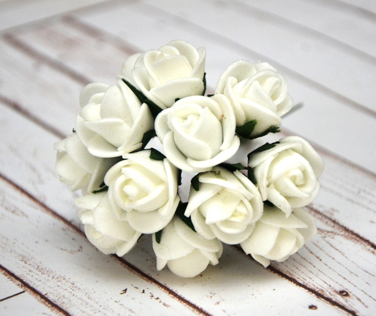 Букет троянд із фомірану, 1,5 см, 12 шт., айворі