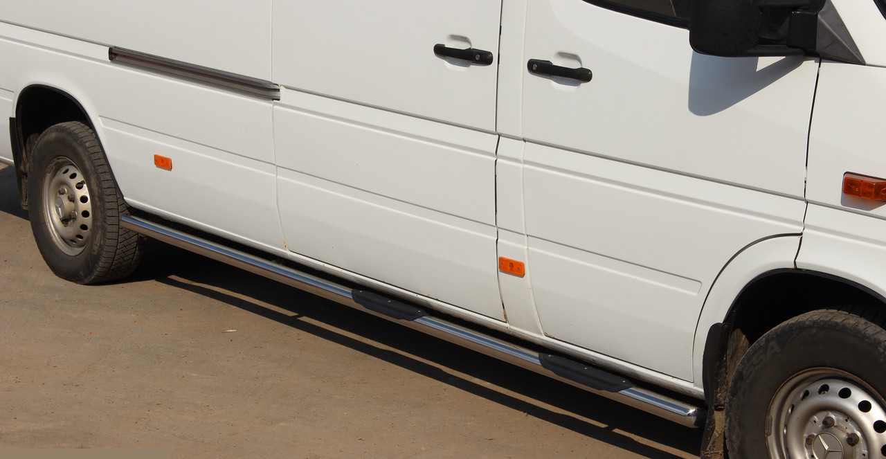 Підніжки труби з проступями Mercedes Sprinter 1996-2014+ дуги