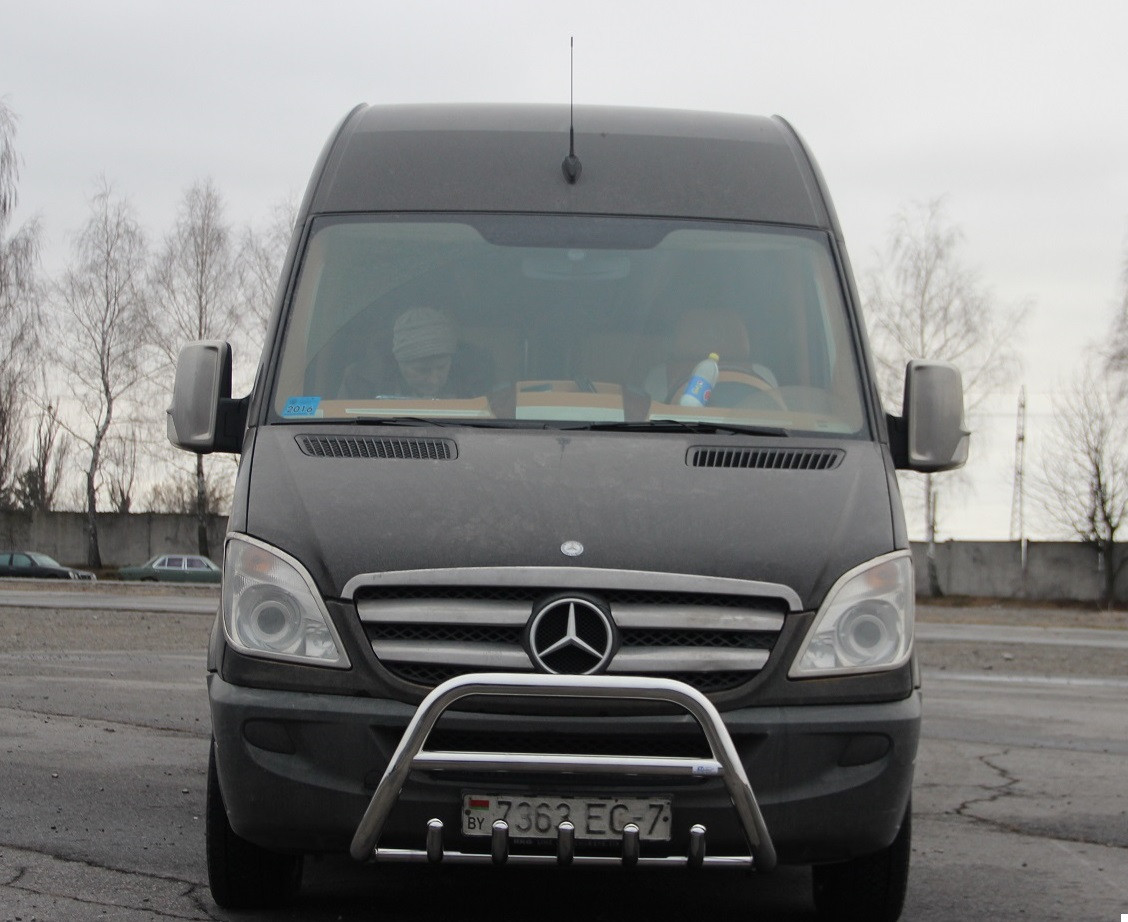 Кенгурятник передній захист для Mercedes Sprinter 1995-2014+