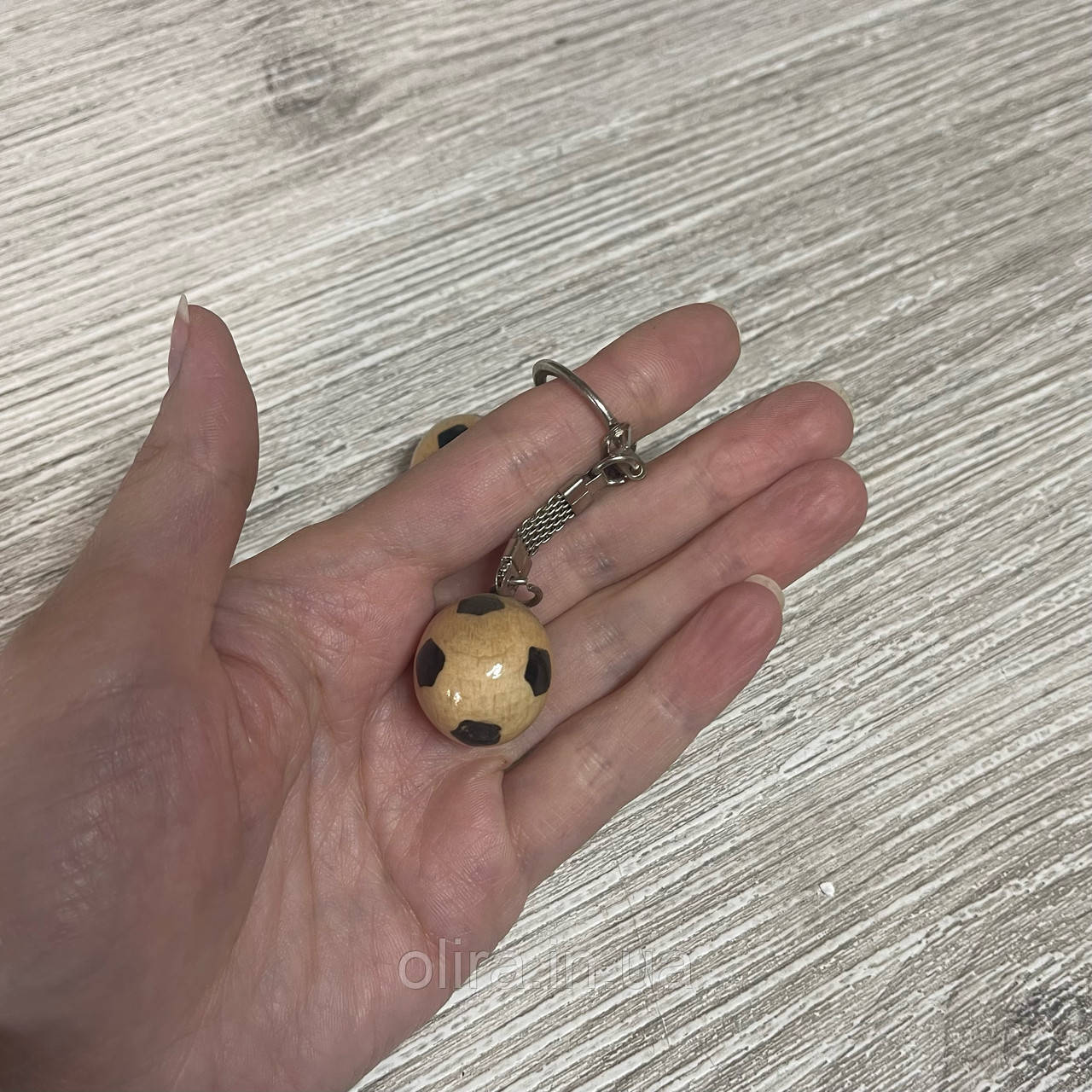 Брелок для ключів м'яч