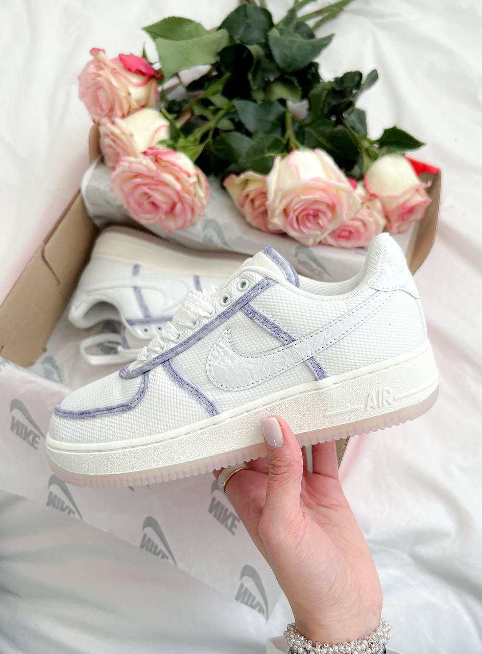 Жіночі кросівки Nike Air Force 1 Violet (білі) весняні молодіжні кеди на танкетці 3210 Найк Аїр Форс top, фото 1
