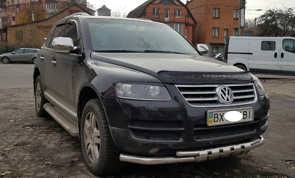 Кенгурятник подвійний вус на Volkswagen Touareg 2002-2010 Захист бампера SHARK