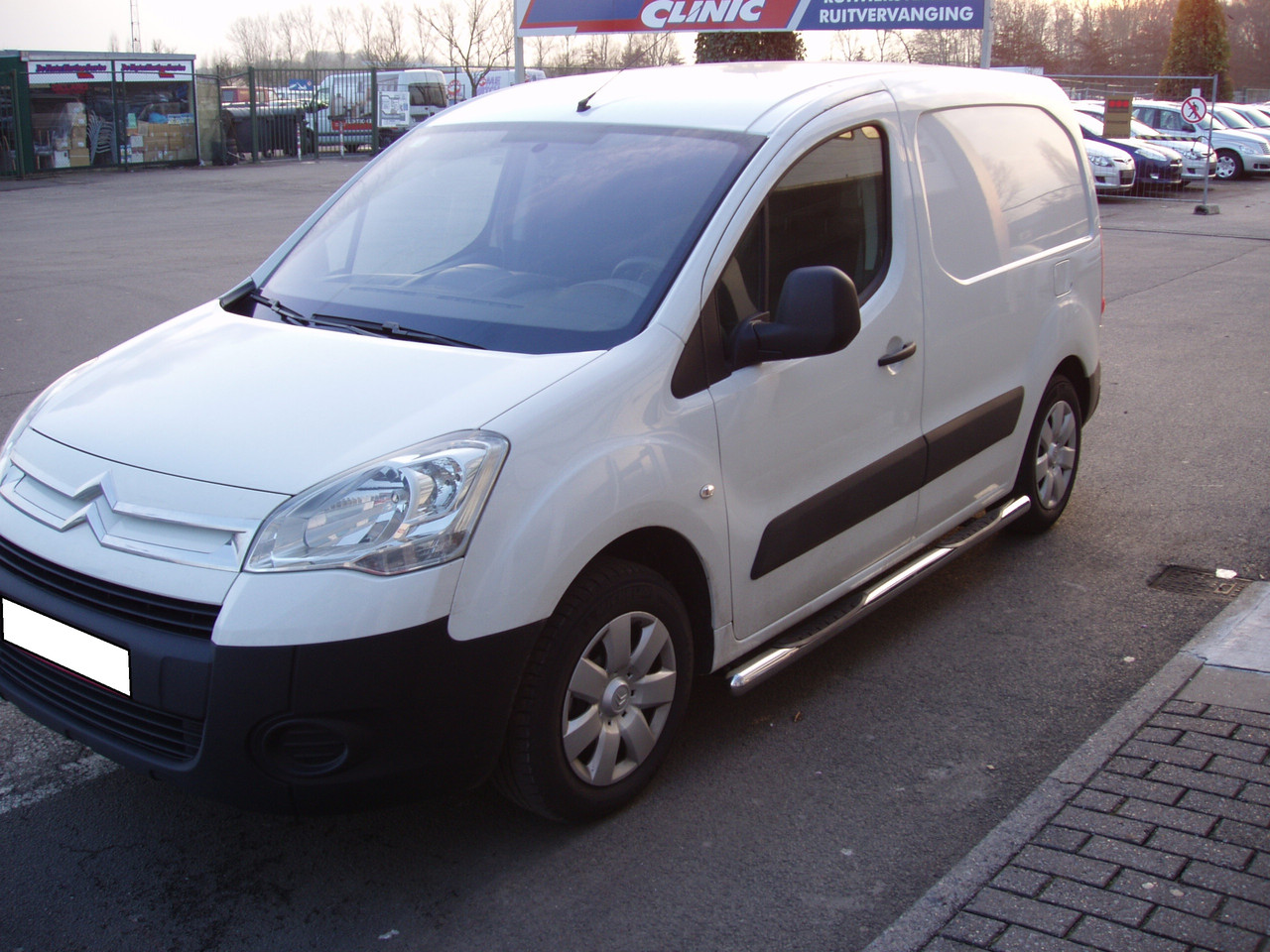Бічні підніжки труби для Citroen Berlingo 1998-2008+