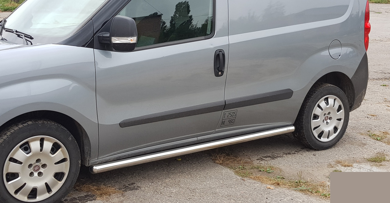 Бічна захист пороги труби Fiat Doblo 2010-2015 захист заднього бампера дуги пороги