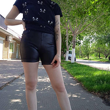 Жіночі шортики з екошкіри "Dinifen" Art: 5220 XL/2XL(42-46)