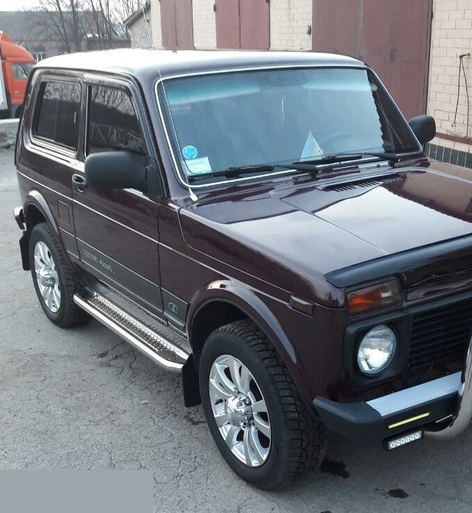Бічна захист пороги майданчик LADA ВАЗ-2121 Нива 1985+ Кенгурятник захист бампера дуги пороги