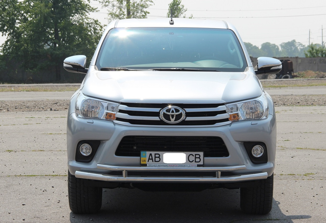 Захист переднього бампера ВУС подвійний Toyota Hilux 2015+ Кенгурятник дуги пороги