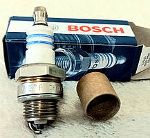 Оригінальна свічка Bosch для бензопили/мотокоси(Свічка Bosch 0241235567 бензопила)