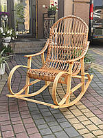 Крісло-качалка плетена з лози розбірне.