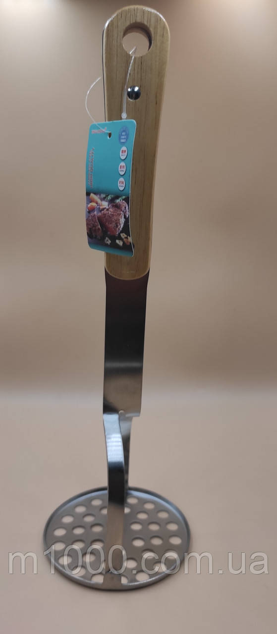 Товка з нержавіючої сталі з дерев'яною ручкою