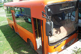 Изготовление и замена лобового стекла на автобусе Shaolin SLG 6720 в Никополе (Украина) 8