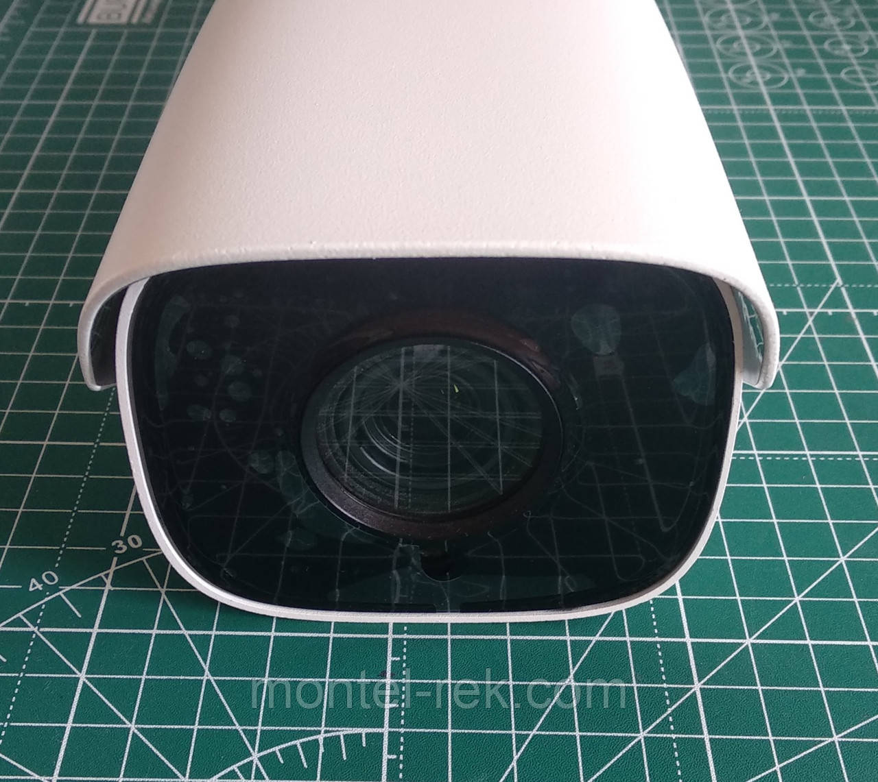 Відеокамера TD-9423A3-LR TVT 2Mp f=7-22 мм