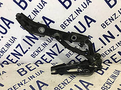 Петля кришки багажника ліва BMW E90 41627210675