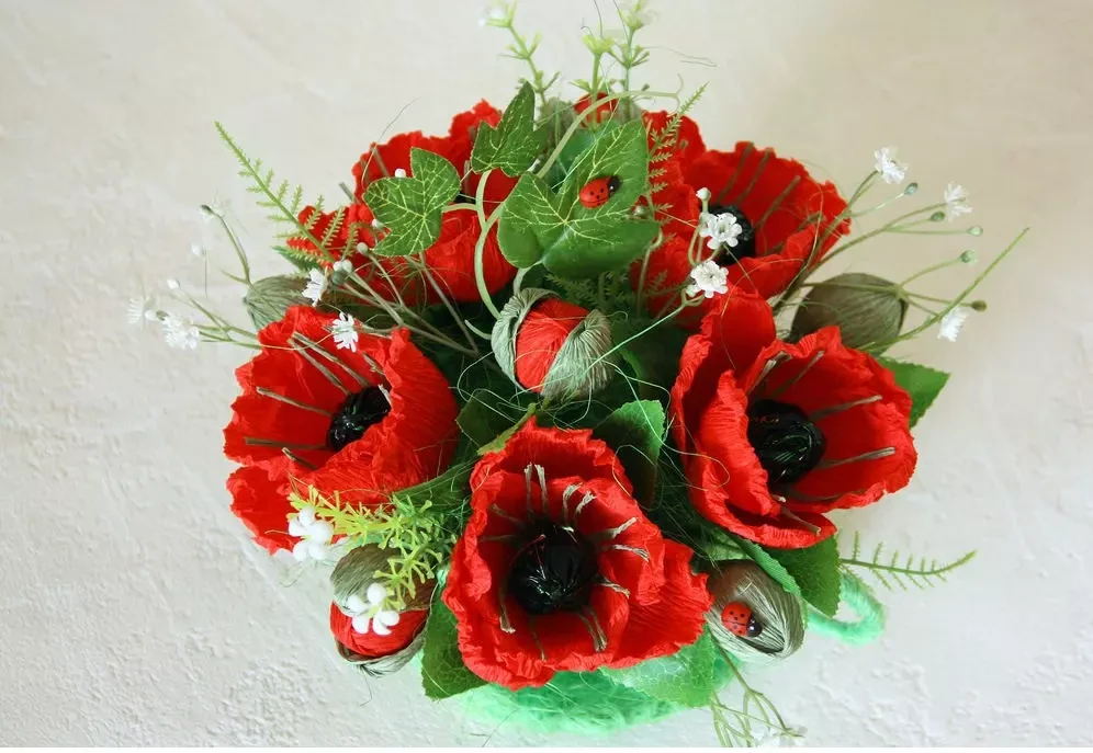 Букет з цукерок маки Ferrero Ферреро Роше (11 шт.), в руку червоний, фото 1