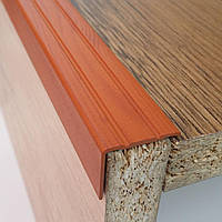 Сходовий кутовий поріжок 24*18 УЛ 121 "під дерево" Вишня (фарбований), 2.7 м