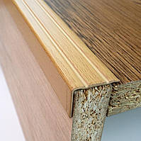 Сходовий кутовий поріжок 24*18 УЛ 121 "під дерево" Дуб світлий (фарбований), 2.7 м