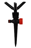 Дощувач рожковий на кілочку